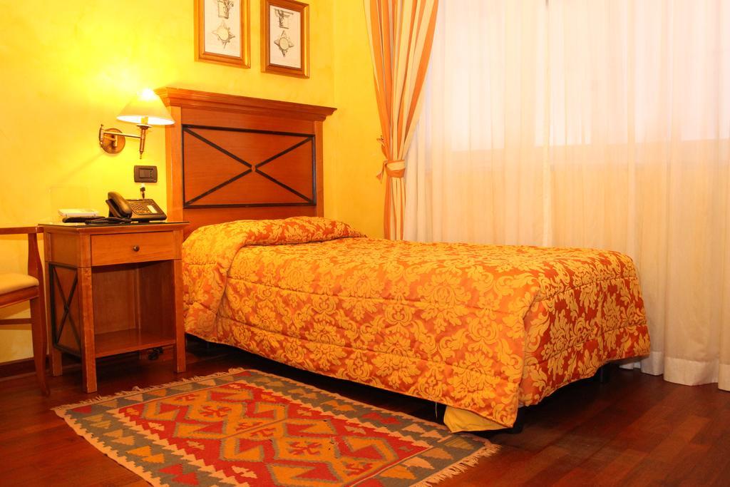 Hotel Florio Opera Palermo Central 外观 照片